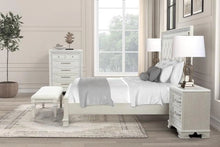 Cargar imagen en el visor de la galería, Stella Mia 4 Pc 5 Pc Queen Bedroom Set White