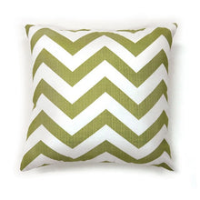 Cargar imagen en el visor de la galería, ZOE 22" X 22" Pillow, Green Chevron (2/CTN)