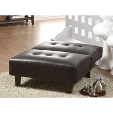 Cargar imagen en el visor de la galería, Belmont Chair