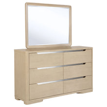 Cargar imagen en el visor de la galería, Ladera Dresser with Mirror