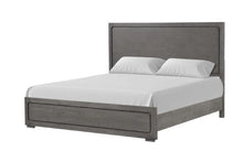 Cargar imagen en el visor de la galería, Crowthorne E.King &amp; Queen Bed Grey &amp; White