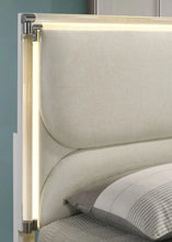 Cargar imagen en el visor de la galería, Lareina Bedroom Set
