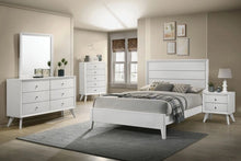 Cargar imagen en el visor de la galería, Dortmund Queen Bedroom Set