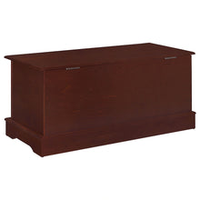 Cargar imagen en el visor de la galería, Paula Cedar Chest