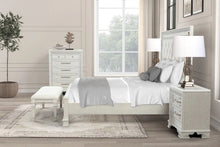 Cargar imagen en el visor de la galería, Stella Mia E.King &amp; Queen Bed White &amp; White