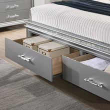 Cargar imagen en el visor de la galería, Maddie Queen Bedroom Set