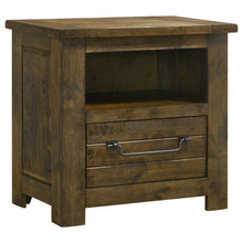 Cargar imagen en el visor de la galería, Doherty 4 Pc Bedroom Set