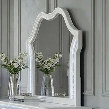 Load image into Gallery viewer, Swindon Mirror w/ LED