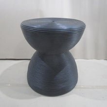 Cargar imagen en el visor de la galería, Macedo End &amp; Side Table
