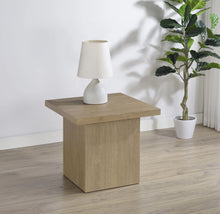 Cargar imagen en el visor de la galería, Devar End Table