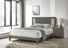 Cargar imagen en el visor de la galería, Amar Queen Bed