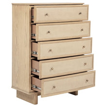 Cargar imagen en el visor de la galería, Kailani Chest of Drawers