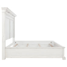 Cargar imagen en el visor de la galería, McKinney Panel Bed with LED Lighting