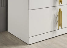 Cargar imagen en el visor de la galería, Basildon E.King &amp; Queen Bed