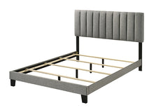 Load image into Gallery viewer, Altimari 4 Pc Queen Bedroom Set