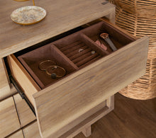 Cargar imagen en el visor de la galería, Stillwater Live Edge Dresser