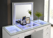 Load image into Gallery viewer, Stoholm Vanity Set