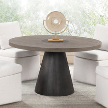 Load image into Gallery viewer, Broager Round Table
