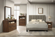 Cargar imagen en el visor de la galería, Altimari Queen Bed