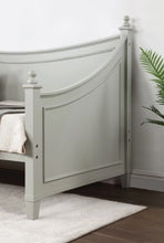 Cargar imagen en el visor de la galería, Lycoris Daybed