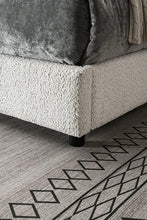 Cargar imagen en el visor de la galería, Traverso E.King, Full, &amp; Queen Bed