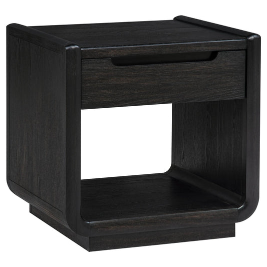 Leandro End Table