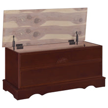 Cargar imagen en el visor de la galería, Paula Cedar Chest