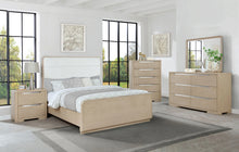 Cargar imagen en el visor de la galería, Ladera Dresser with Mirror