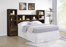 Cargar imagen en el visor de la galería, Westpark Bedroom Set