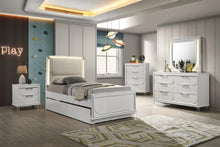 Cargar imagen en el visor de la galería, Lareina Bedroom Set