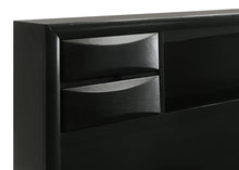 Cargar imagen en el visor de la galería, Briana Bedroom Set